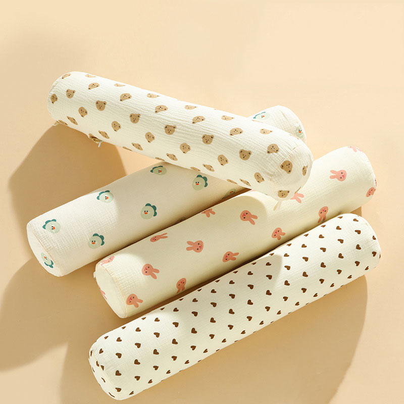 Convertible Crib Set - Rundes Babykissen, Rundhalskissen auf dem Babybett,